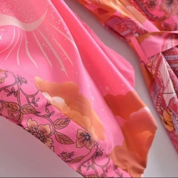 Fuchsia Pink Cosmic Galaxy Moon Boho Short Kimono Coverup Robe - Picture 6 of 10